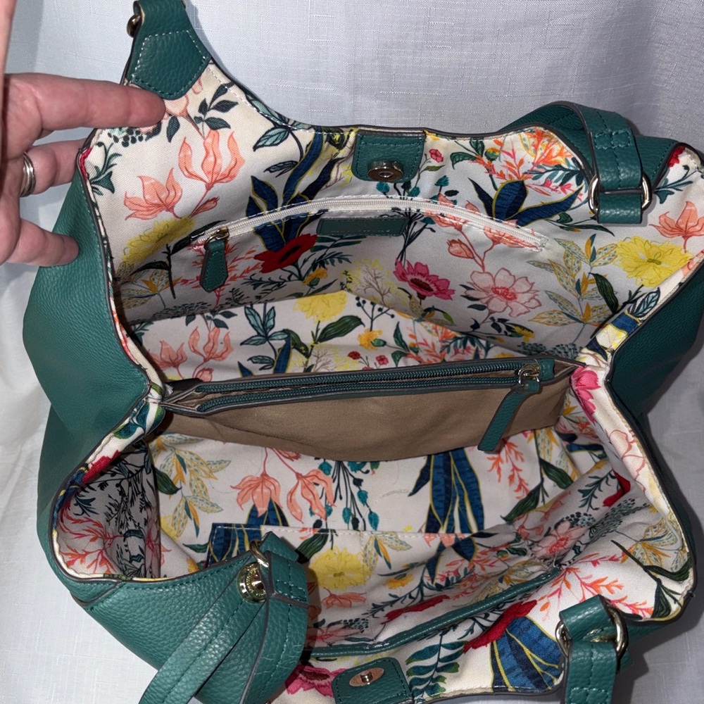 Nanette Lepore Dark Green Large Shoulder Bag EUC - Picture 7 of 8